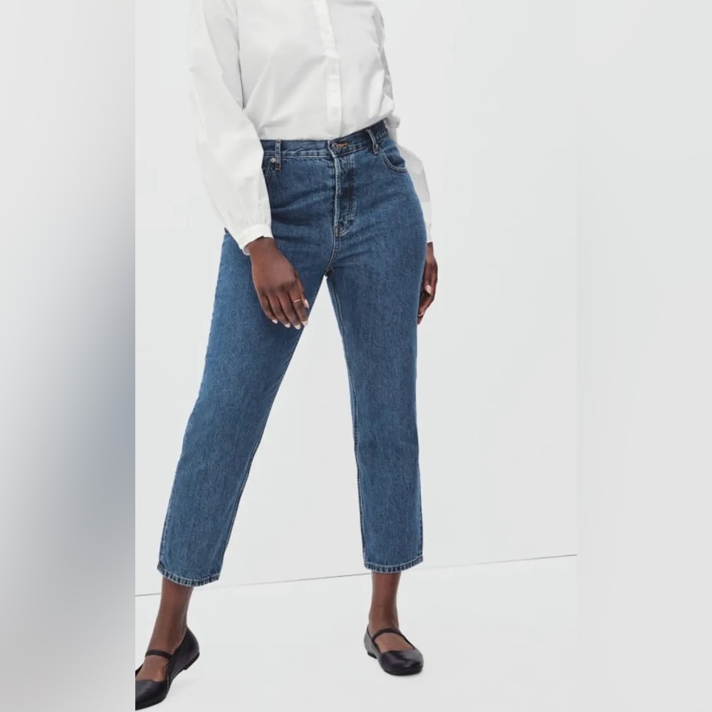 Everlane Curvy 90’s Cheeky Straight Ankle Jeans Sz 29
